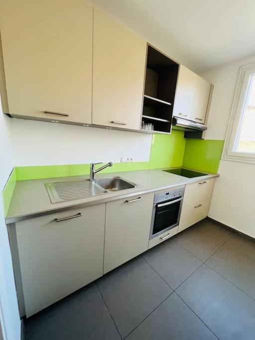 Logement A 10 Minutes A Pied De La Gare Centre Awinion Zewnętrze zdjęcie